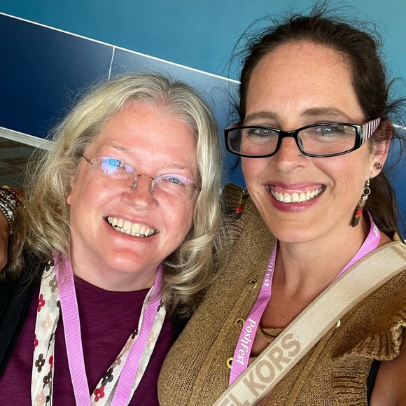 I’m at PoshFest! If you are too leave a comment 😃 - Picture 5 of 10